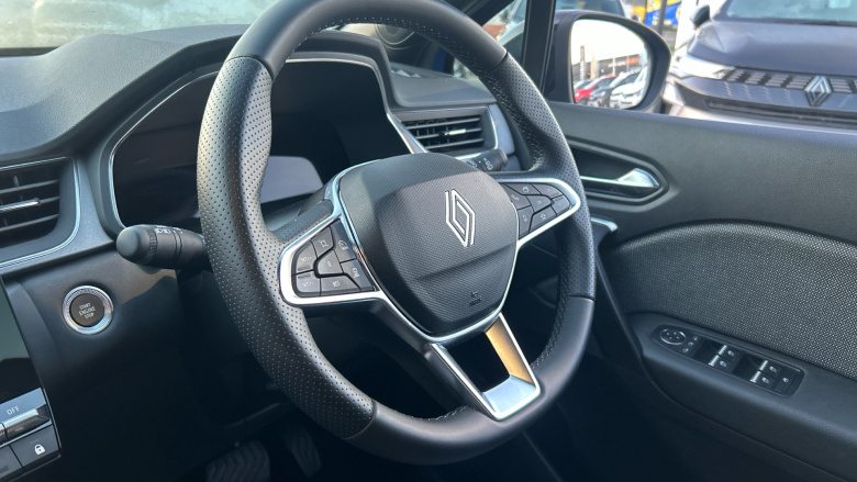 Renault Symbioz 1.6 E-Tech FHEV 145 Techno 5dr Auto Hybrid Estate